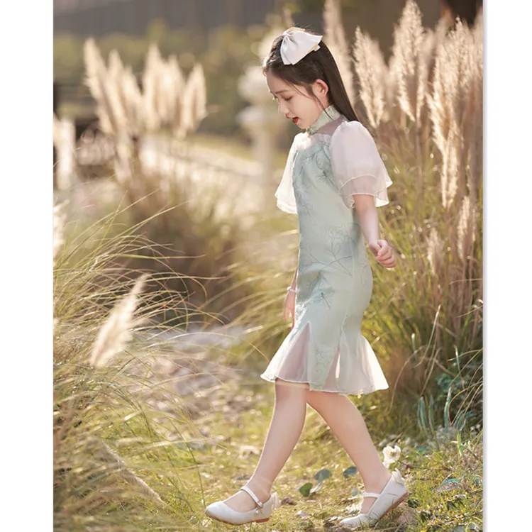 时尚改良蕾丝压花女童鱼尾旗袍裙2023夏季新款大袖日常可爱旗袍裙