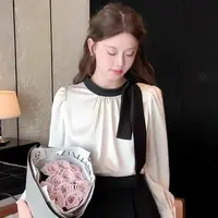 法式气质缎面衬衫女2024小众高级感撞色蝴蝶结飘带小香风长袖上衣