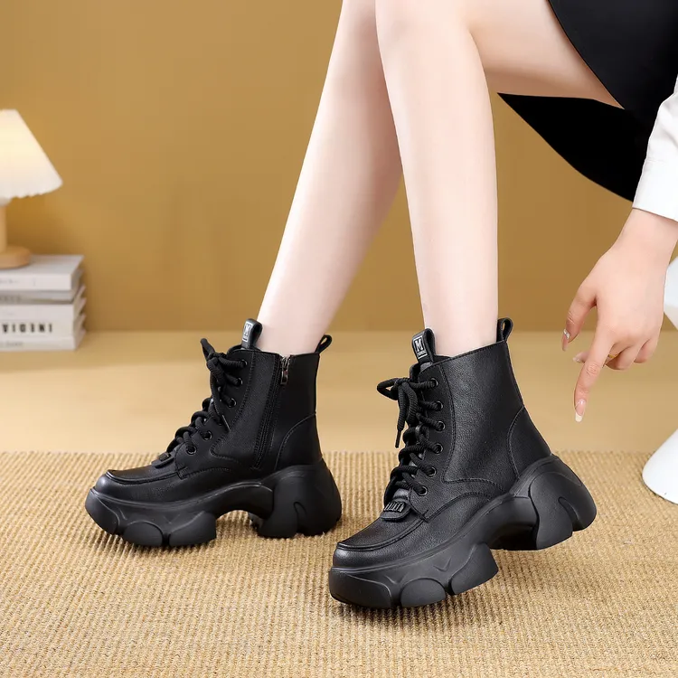 真皮厚底马丁靴女2025冬新款洋气百搭棉靴软底增高小个子加绒短靴