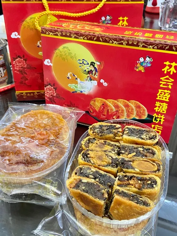 正宗博美虾饼老字号双蛋黄陆丰美食汕尾特产中秋月饼虾饼