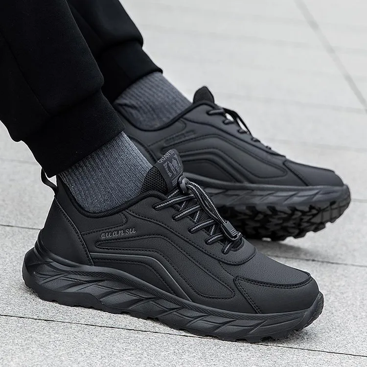 品牌运动鞋男春秋季新款皮面防水鞋黑色软底散步鞋减震爸爸健步鞋