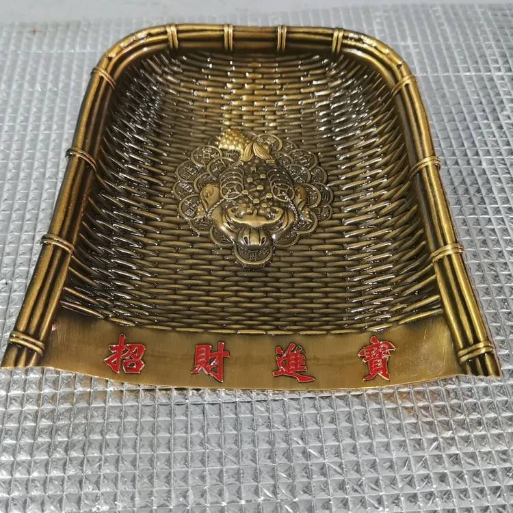 复古色招财-进宝摆件编织创意金簸箕摆件新款会销礼品银行礼品