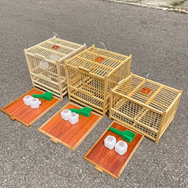 新款竹制方笼生头笼小型鸟笼黄豆鸟笼绣眼玉鸟颠颏芙蓉贝子麻雀笼