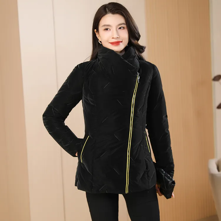 黑色短款羽绒服女2025冬季新款修身显瘦气质轻薄保暖白鸭绒90羽绒