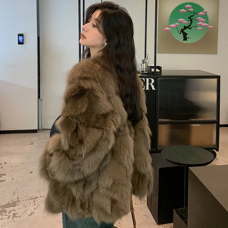 米汤家可可小姐海宁2025新款年轻狐狸毛皮草毛毛外套冬款皮毛一体