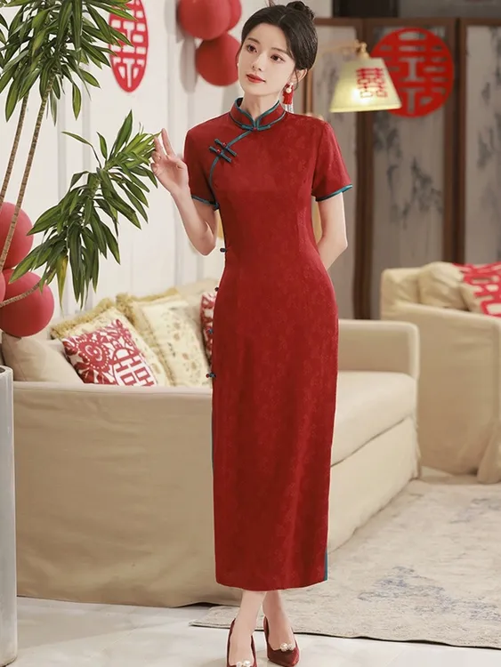TQX宫墙红丨年轻款敬酒服高档长款旗袍春夏新品新娘订婚领证日常