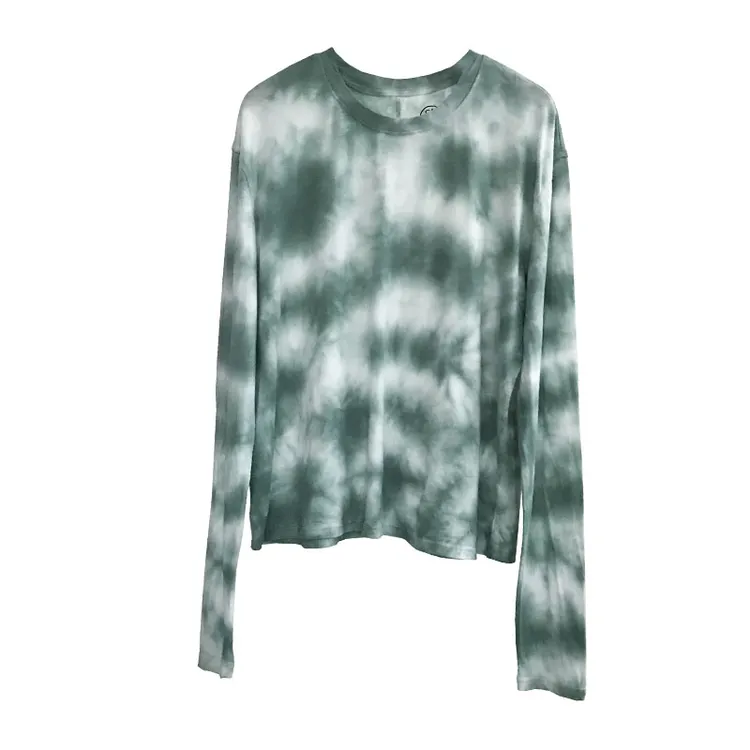 春季扎染渐变宽松百搭长袖圆领套头薄款长袖t恤女