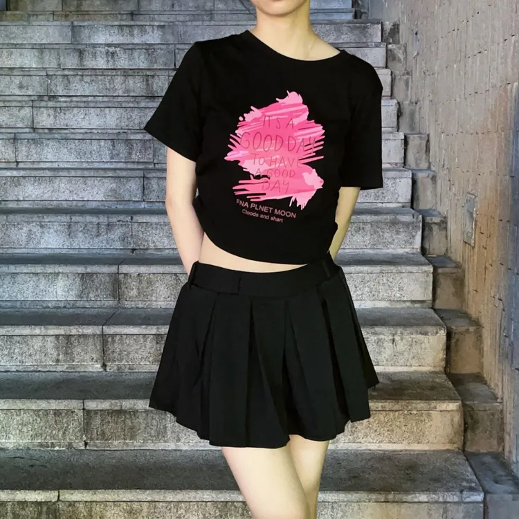 美式短款正肩短袖t恤女夏季2024新款爆款设计感小众修身体恤上衣