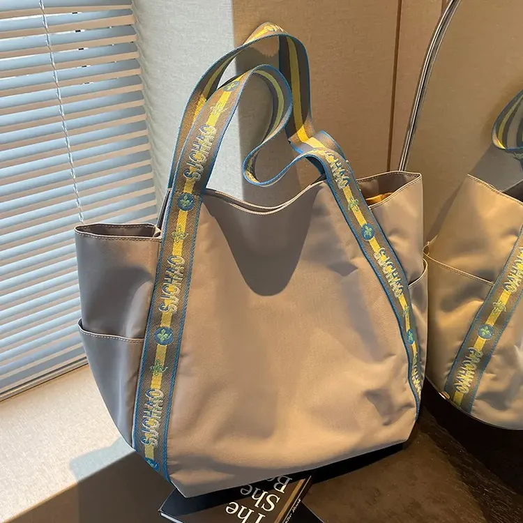 小众大容量包包女2025新款手提尼龙布购物袋外出通勤单肩托特大包