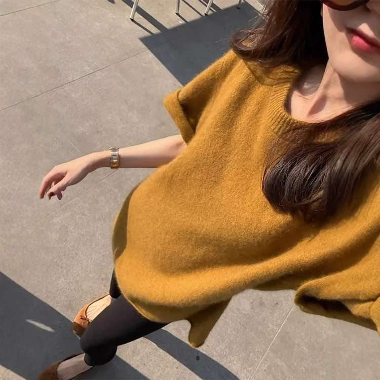 慵懒风黄色圆领短袖针织衫女春秋宽松软糯内搭打底毛衣遮屁股上衣