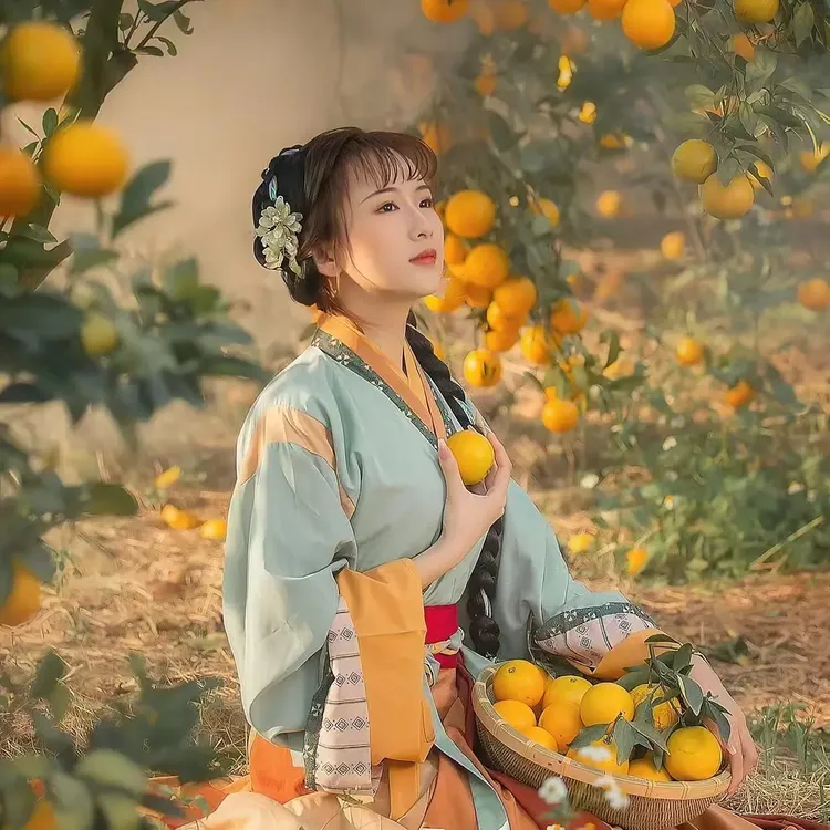 【信丰金奖果园】10斤礼盒装一级果香甜浓郁爆汁正宗江西赣南脐橙