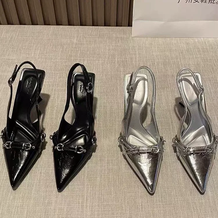 一字带包头凉鞋女2025年新款气质百搭御姐性感细跟尖头黑色高跟鞋