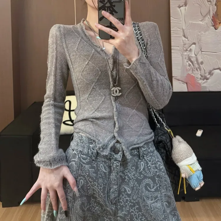 2025秋季新款气质针织衫修身时尚显瘦开衫百搭外套 