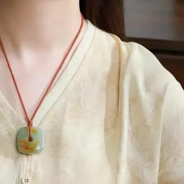 【平安方扣】•玉琮 和田玉•山料 老料 玉质油糯细腻33×33×12.5mm29g