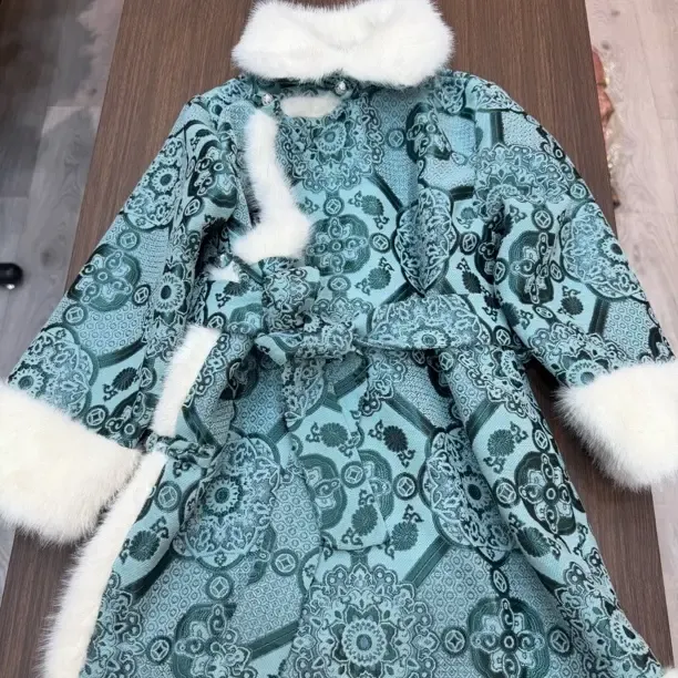 藏式儿童中长款冬季加绒加厚保暖棉衣外套