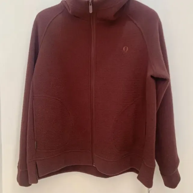 宠粉款241322 新款秋冬款正品休闲百搭保暖山海绒连帽女外套