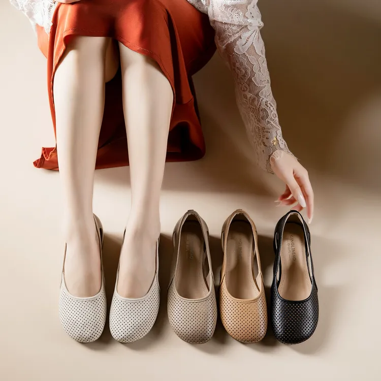 真皮软底时装妈妈鞋凉鞋舒适透气粗跟防滑中老年单鞋女鞋2025夏季