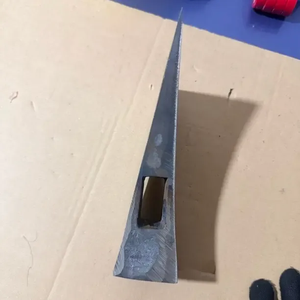 手工锻打双开刃木工大斧子砍树伐木实用工具