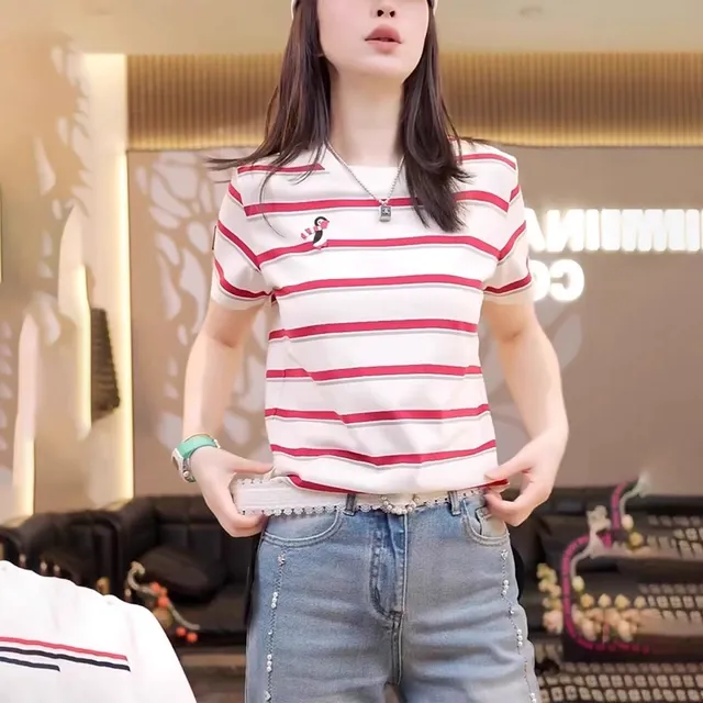 正肩条纹短袖T恤女夏季2025爆款大码胖mm百搭显瘦遮肚圆领上衣潮
