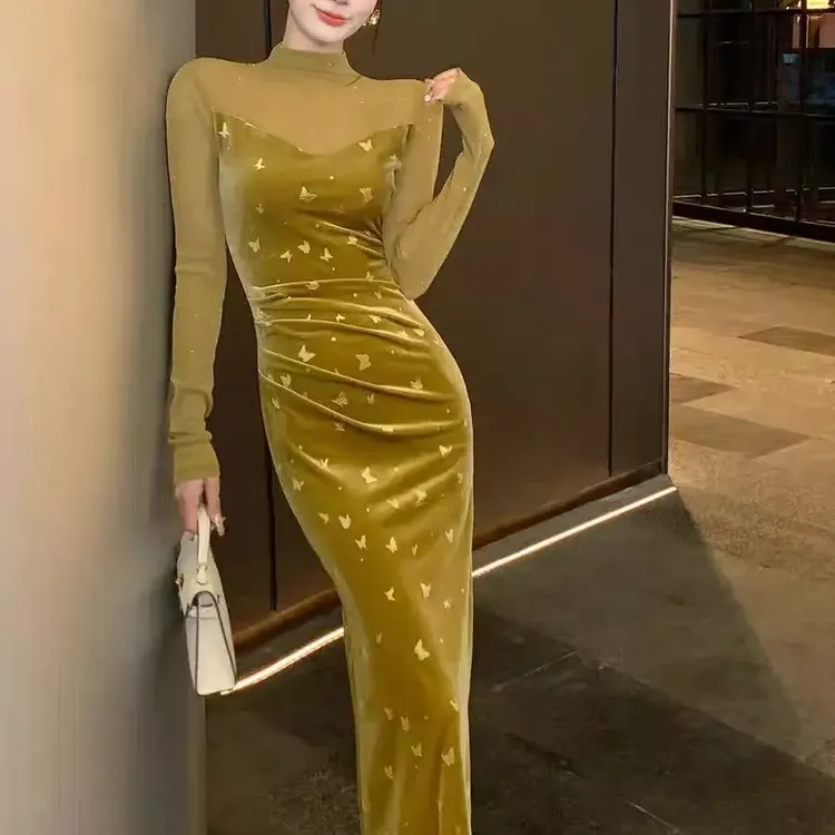 秋冬新款高级气质法式赫本修身褶皱拼接丝绒长款连衣裙长袖时尚