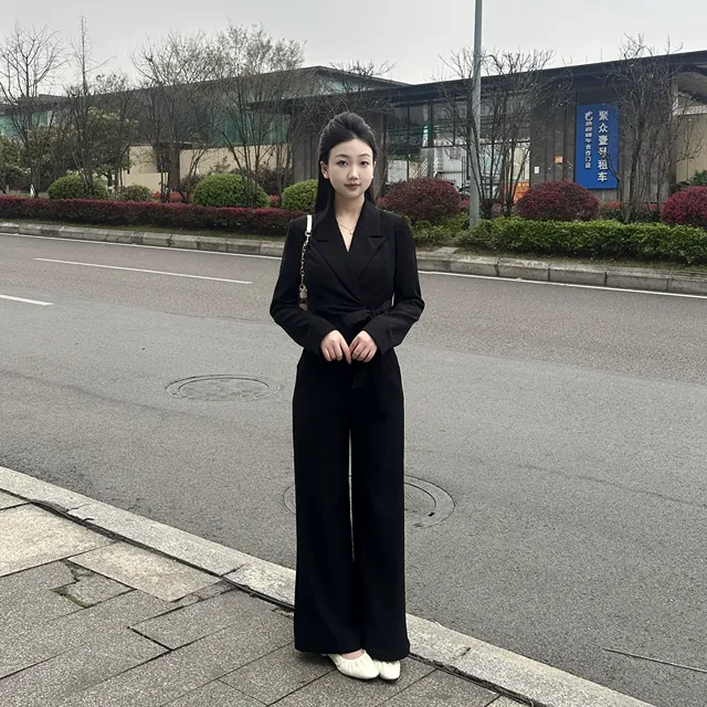 【寻茶归】琳琳小个子黑色显瘦小西装套装女设计感直筒裤两件套