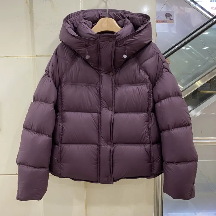 泡芙羽绒服女2025冬季新款短款连帽宽松面包服加厚白鸭绒保暖外套