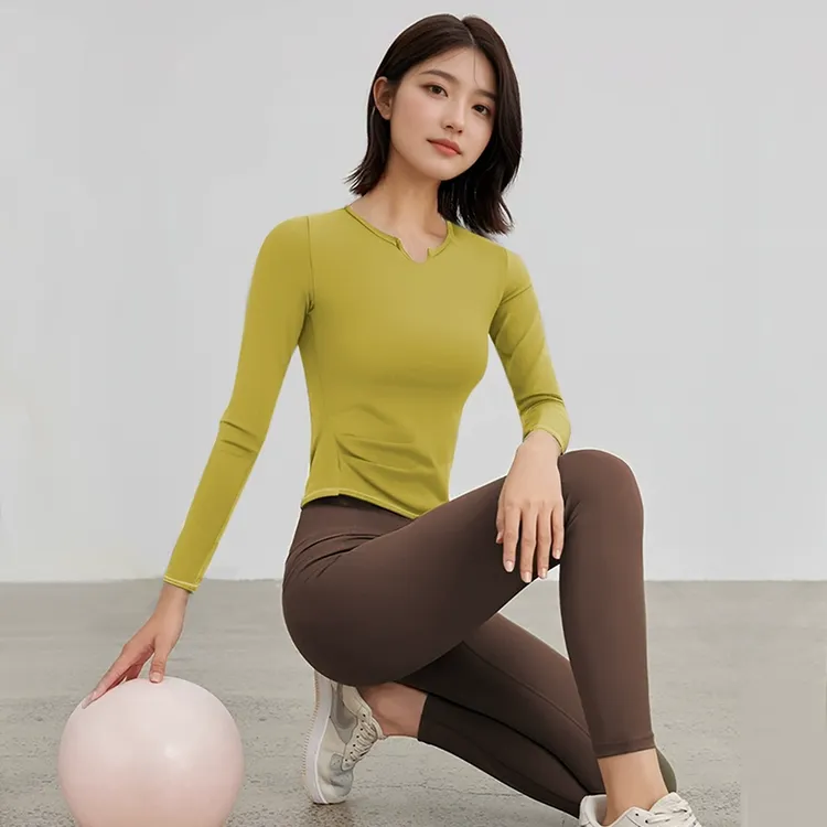瑜伽服女上衣小v领修身带胸垫普拉提健身服套装秋冬运动长袖