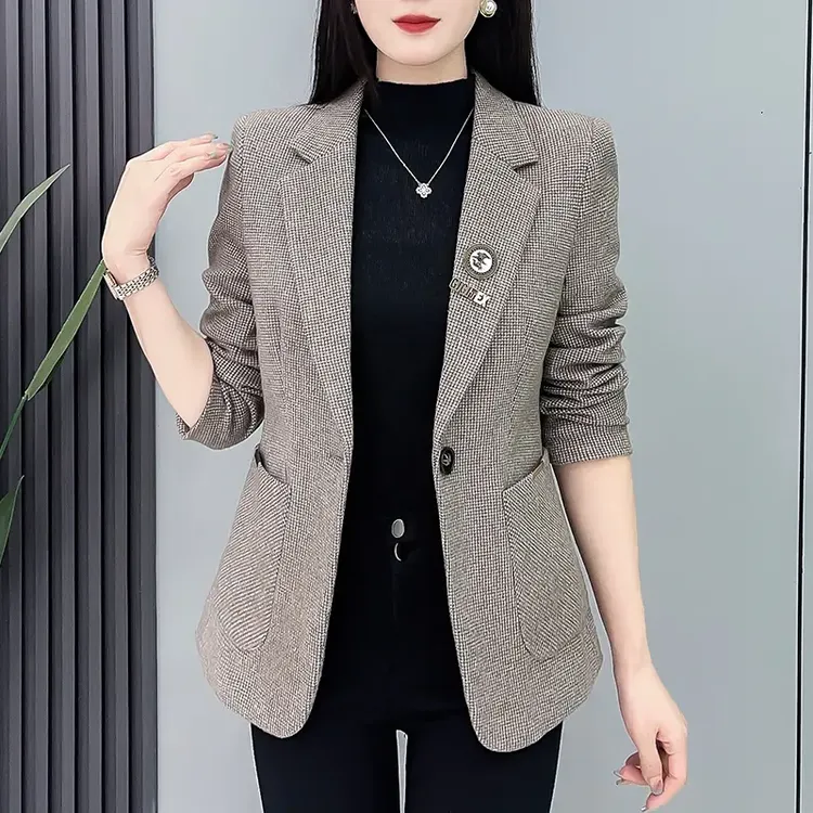 小香风一粒扣2025秋季新款韩版时尚格子气质女士西装外套上衣显瘦