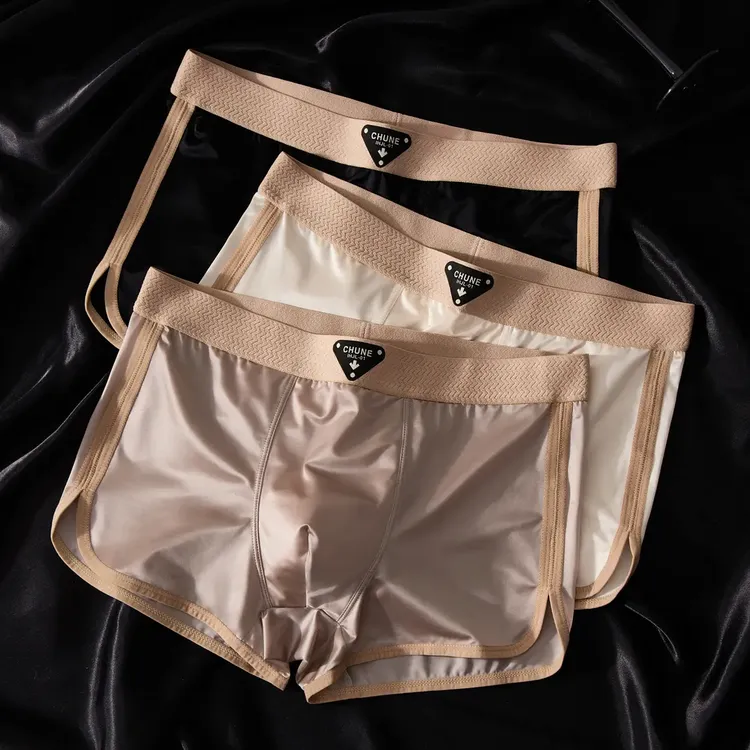 轻奢缎面冰丝男士内裤裸感平角短裤男款夏季新款男士运动四角底裤