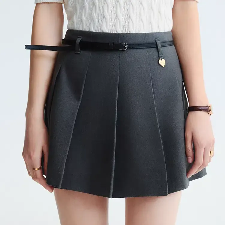 TeenieWeenie小熊2025年秋季气质学院风时髦百褶裙TTWH253803P