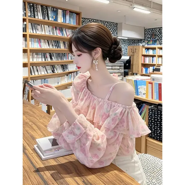 2025春夏新款设计感小众一字肩碎花泡泡长袖百搭粉色衬衣衬衫女