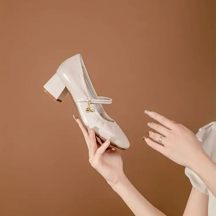 羊皮轻奢玛丽珍夏季新款粗跟圆头女单鞋真皮浅口女式皮鞋夏日穿搭