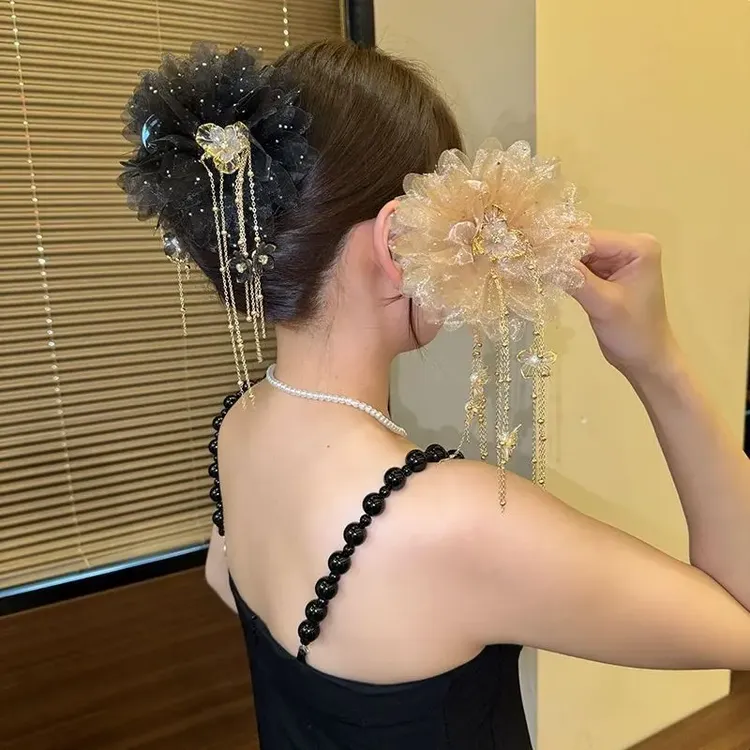 2025新款金枝玉叶流苏抓夹高级感后脑勺盘发鲨鱼夹头发夹子女发饰