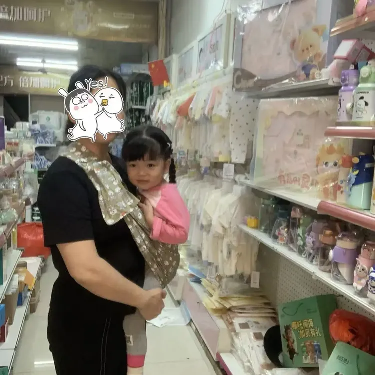 多功能婴儿抱娃神器一年四季可用，解放双手背带，广西北海特色背带