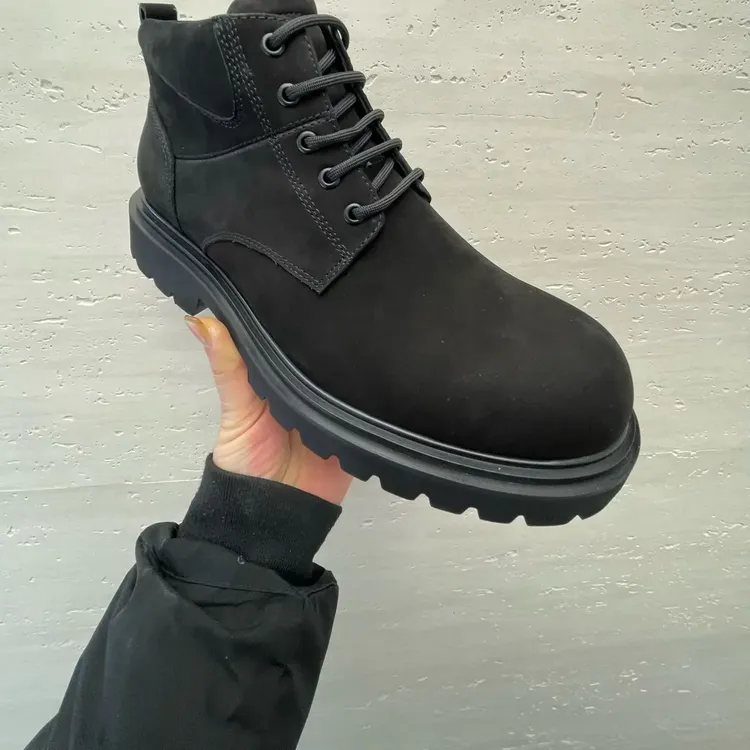 好男人秋冬加绒增高工装英伦风牛皮马丁靴