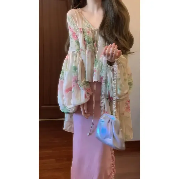 2025春夏新款国风新中式印花舒适开衫浪漫粉色抽褶吊带裙两件套女