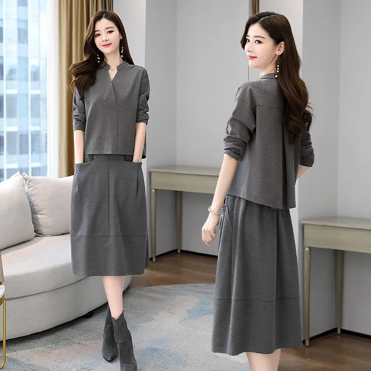 大码减龄时尚连衣裙套装女2025秋季爆款休闲洋气遮肚子显瘦两件套