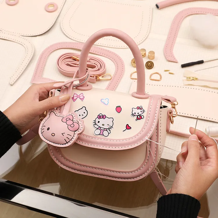 KT猫手工diy包包礼物送女友草莓熊编织自制材料包手缝制作斜挎包