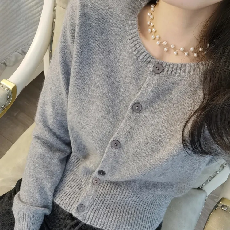 秋冬女装时髦洋气网红外穿灰色毛衣开衫针织衫上衣小外搭短款外套