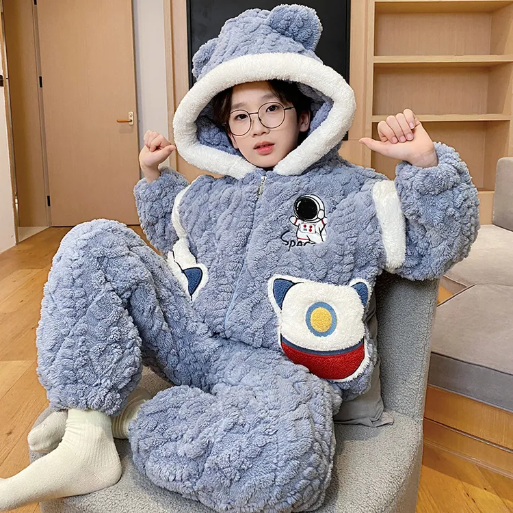 儿童睡衣珊瑚绒冬季男童三层夹棉加绒加厚中大童小男孩洋气家居服