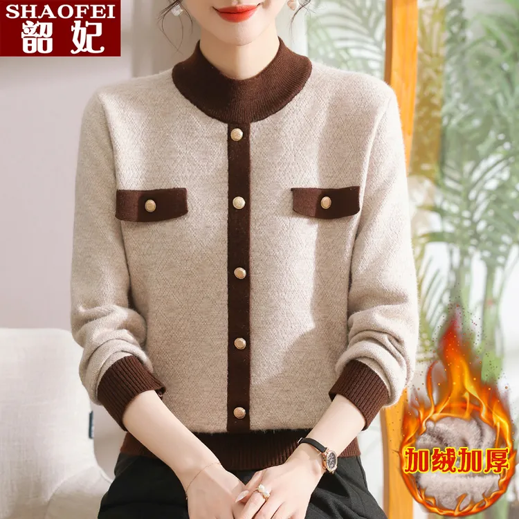 妈妈秋冬加绒加厚毛衣一体绒针织打底衫新款中老年女装小香风上衣
