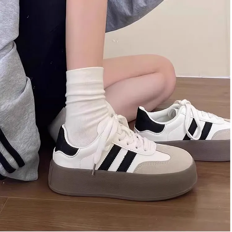 德训鞋美拉德阿甘女2025春秋季新款复古小众小白鞋爆款休闲板鞋子
