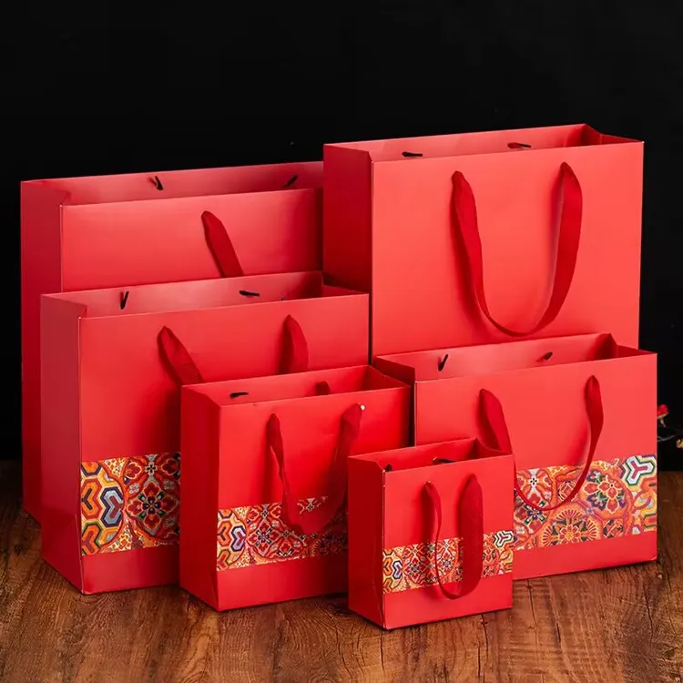 中国风红色礼品袋新年年货严选大号烟酒手提袋红色喜庆礼袋手提袋