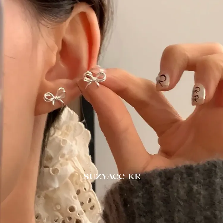 Suzyacc Kr 925银耳饰 超甜双层通体蝴蝶结耳环耳钉DE0041