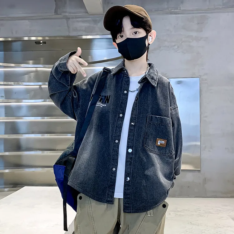 男童牛仔外套春秋款2025新款儿童秋装中大童衬衫薄款男孩酷帅衬衣