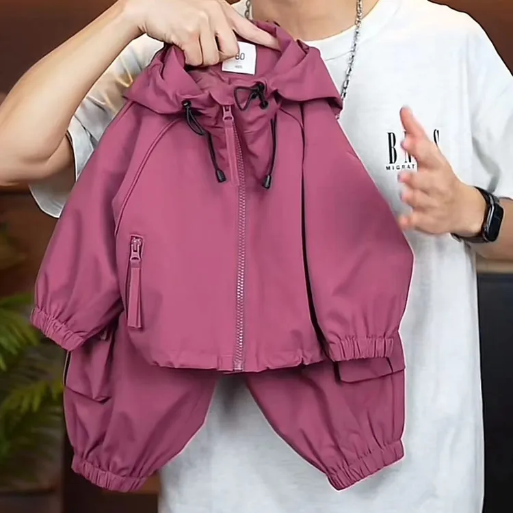 男童运动套装儿童秋装冲锋衣春秋2024新款工装帅男孩秋季红色衣服