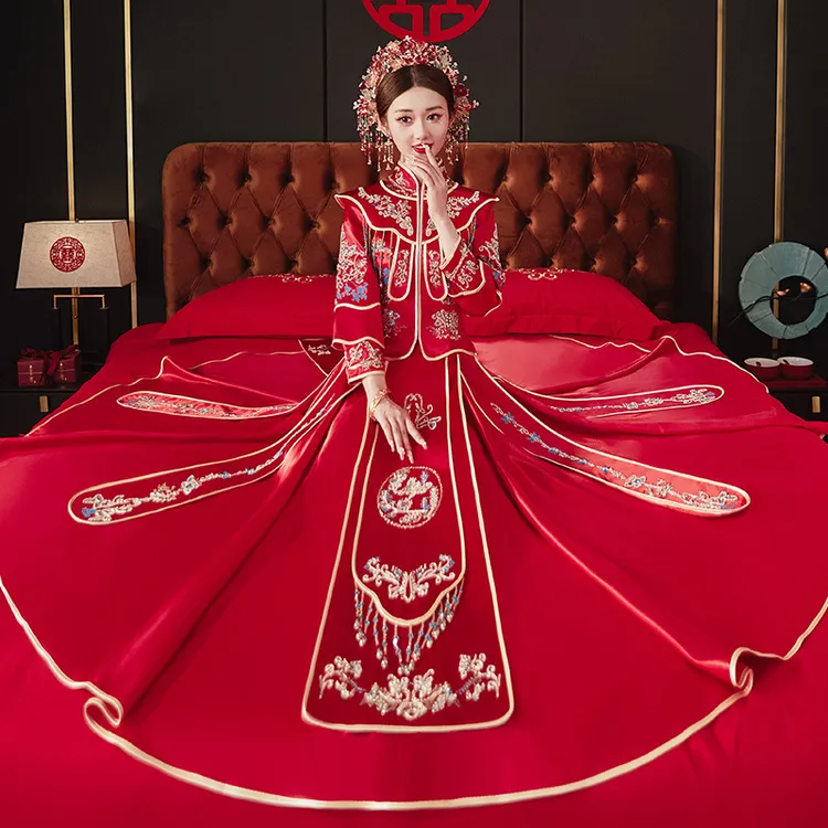 秀禾服2025新款新娘结婚中式婚服敬酒服秀和服冬季重工奢华小个子