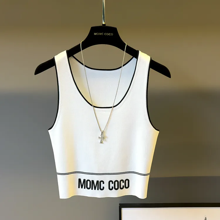 MOMCCOCO]臻品~小香风外穿针织吊带背心女打底短款内搭冰丝夏季