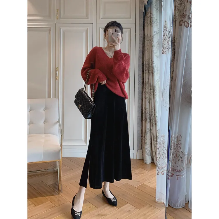 金丝绒半身裙女春秋2025新款高腰垂感A字大摆裙开叉丝绒半身长裙