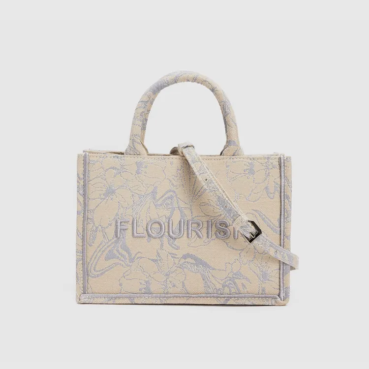 小号URBAN REVIVO2024夏季新款女士刺绣字母手提斜挎包UAWB40207